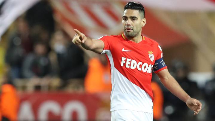 Falcao seguirá en Mónaco
