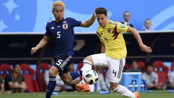 Santiago Arias estaría muy cerca del Napoli que no cede para quedarse con el colombiano. El presidente del equipo de Carlo Ancelotti, quiere al colombiano
