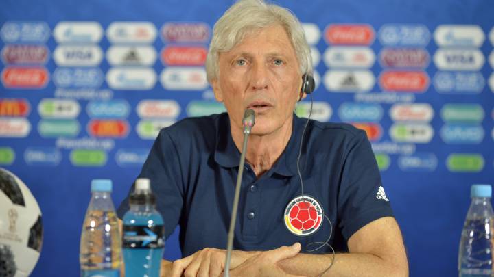 José Pékerman en rueda de prensa en Kazán, Rusia