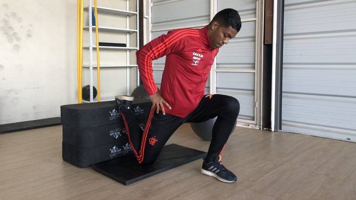 Orlando Berrío en un entrenamiento con Flamengo de Brasil