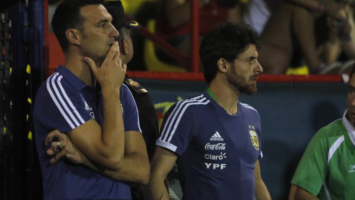 Lionel Scaloni y Pablo Aimar, técnicos de la Argentina Sub-20