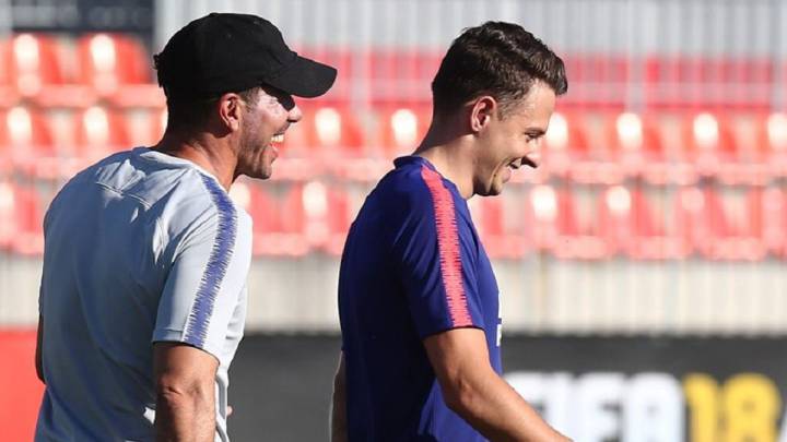 La lucha que tendrá Santiago Arias por la titularidad en la defensa del Atlético de Madrid de Diego Simeone