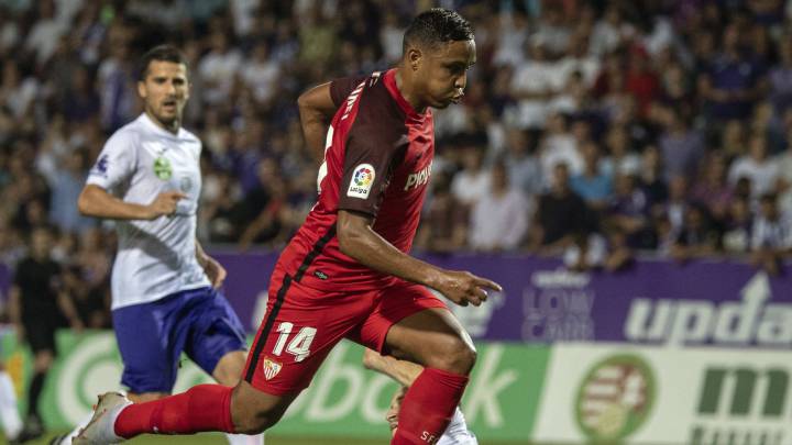 Luis Muriel tendrá una nueva temporada con Sevilla