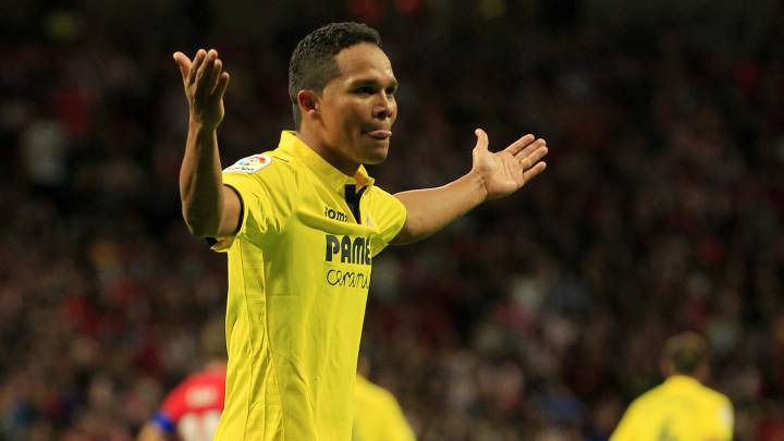 Carlos Bacca habría rechazado ofertas de Turquía y China por esperar la negociación del Milan con el Villarreal