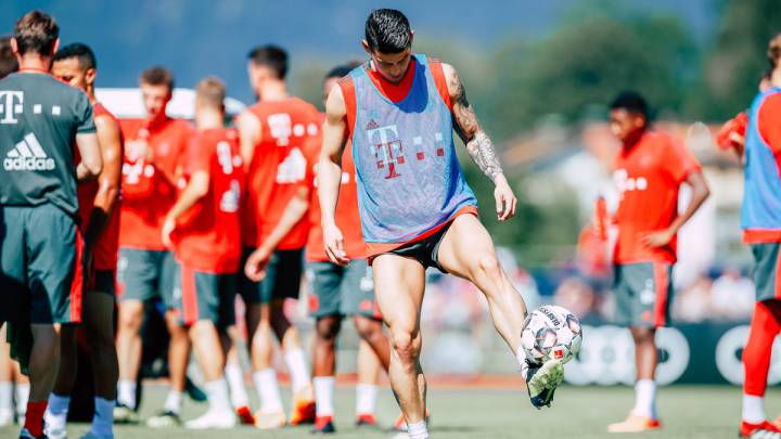 James Rodríguez es duda para el partido de la Supercop ante el Eintracht Frankfurt