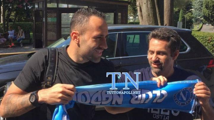 Ospina pasa el reconocimiento médico con el Nápoles