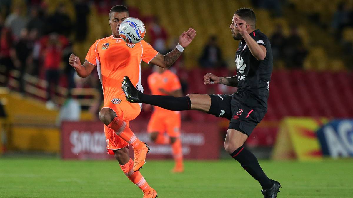 Santa Fe 1-0 Envigado, partido de ida de los octavos de final de la Copa Águila 2018, que se jugó este jueves 16 de agosto en El Campín de Bogotá