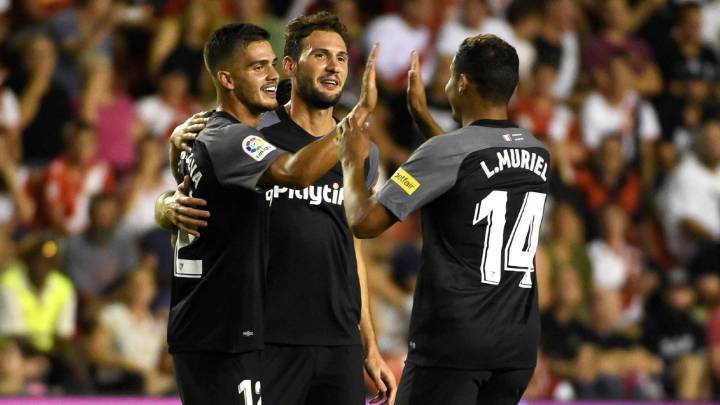 Muriel juega los últimos 14' en goleada del Sevilla al Rayo