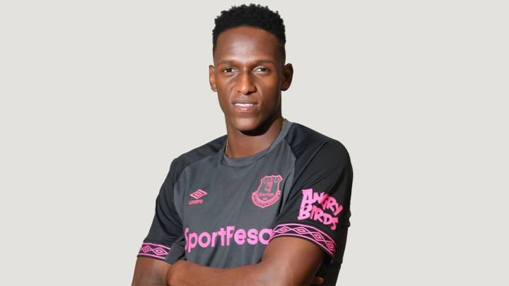 Yerry Mina debutaría en septiembre en Premier League