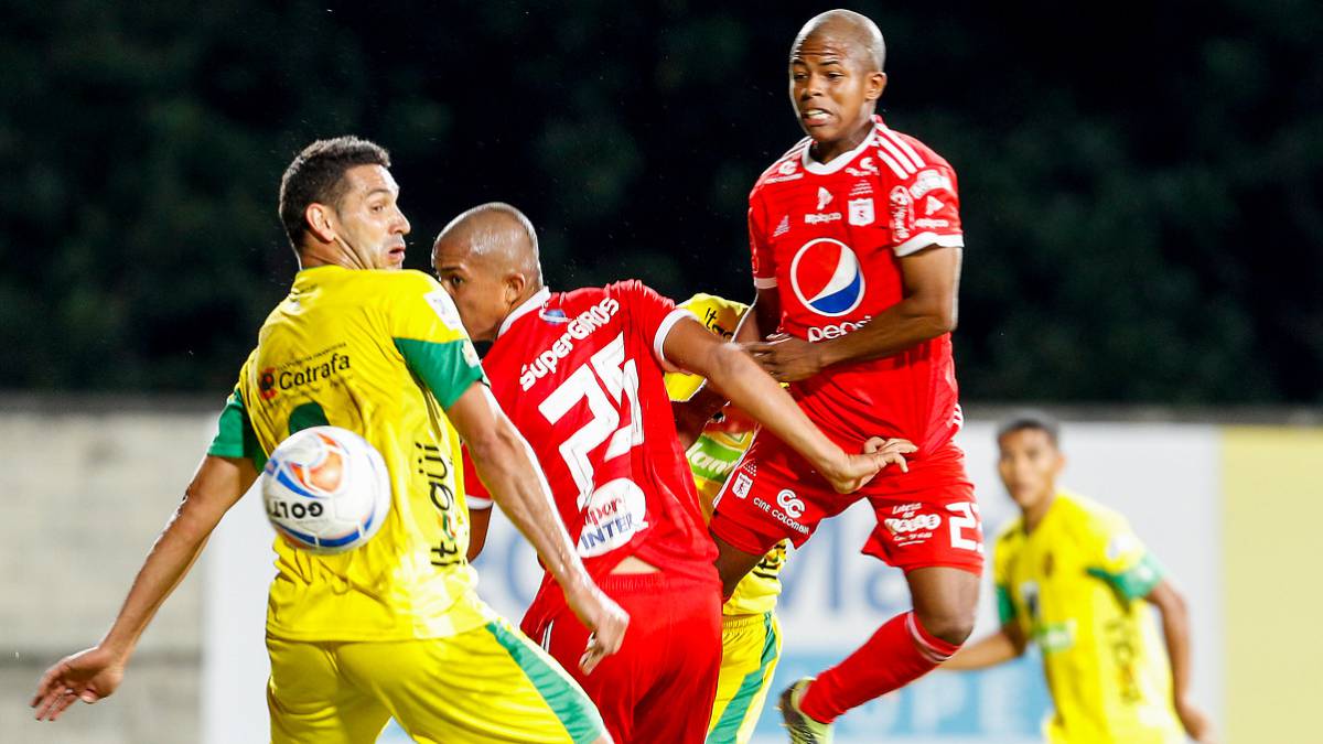 Leones 2(4)-(3)0 América: El rojo queda fuera de la Copa Águila