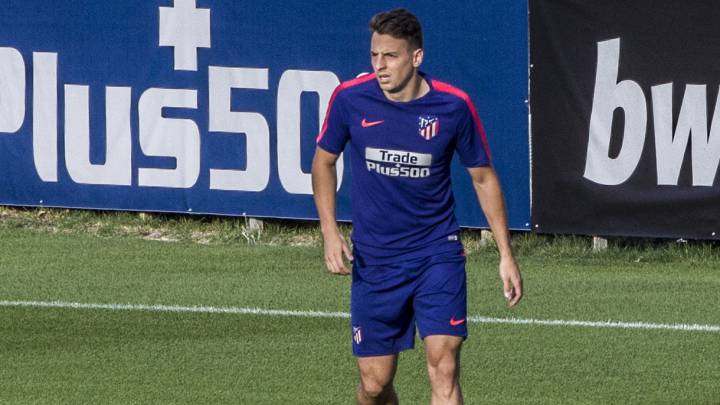 Santiago Arias podría debutar este sábado con Atlético de Madrid en la tercera fecha cuando visiten al Celta de Vigo. Simeone piensa también en Giménez