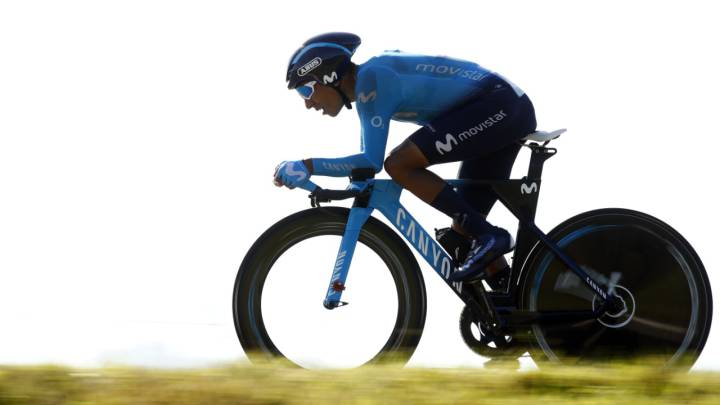 Nairo Quintana y Miguel Ángel López perdieron tiempo y posiciones en la clasificación general después de la contrarreloj individual que ganó Dennis