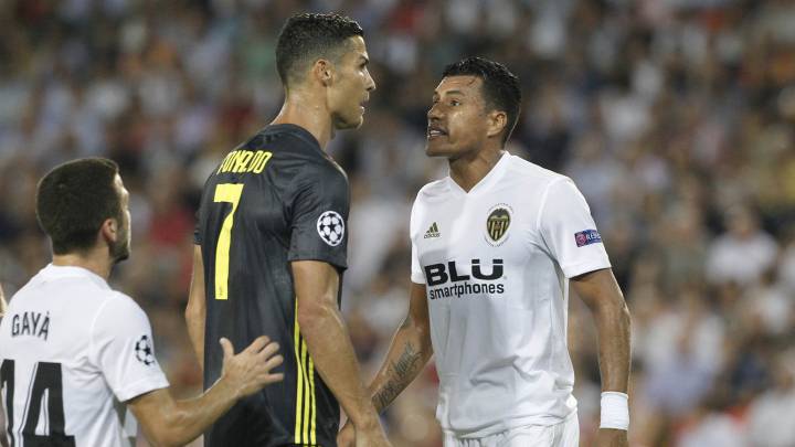 Jeison Murillo vuelve con Valencia en la derrota ante Juventus, en la que fue expulsado Cristiano Ronaldo