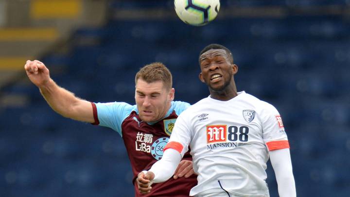 El mediocampista colombiano Jefferson Lerma fue titular y jugó los 90 minutos en la derrota del Bournemouth ante el Burnley en la sexta jornada de Premier