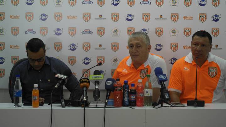 El técnico llega con el deber de alejar a Envigado de la zona del descenso