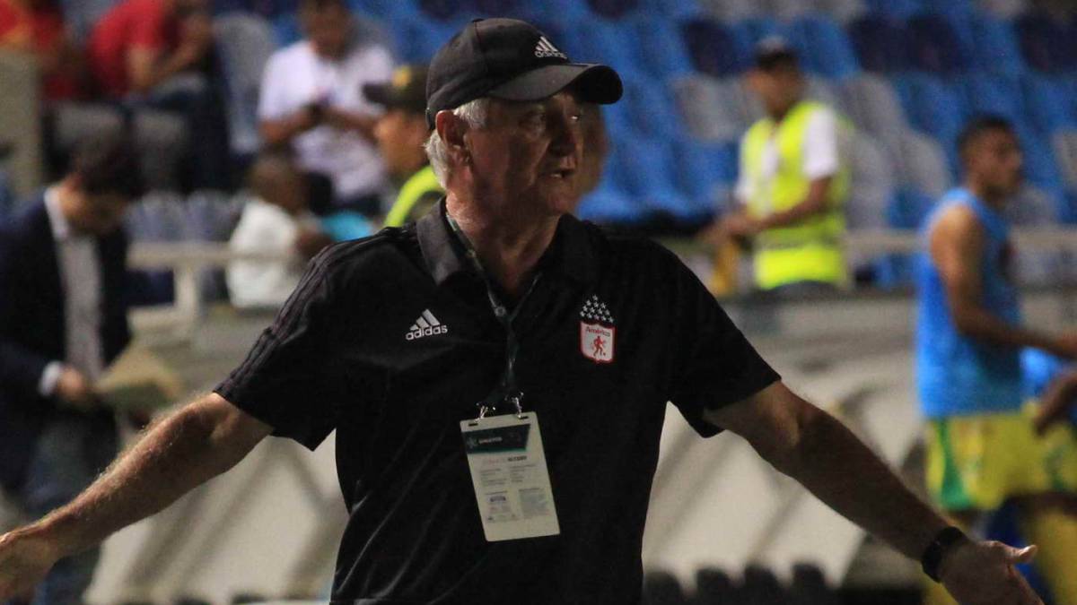 El técnico de América de Cali, Fernando Pecoso Castro, habló del empate ante Atlético Huila en la Liga Águila que dejó al equipo en el puesto 11