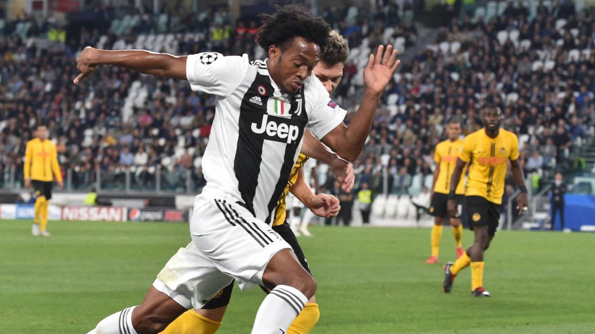 Juan Guillermo Cuadrado ante el Young Boys