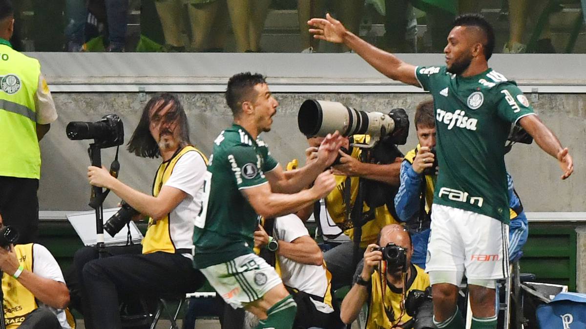 Palmeiras de Brasil recibió a Colo Colo de Chile en el estadio Allianz Parque en el juego de vuelta de los cuartos de final de la Copa Libertadores