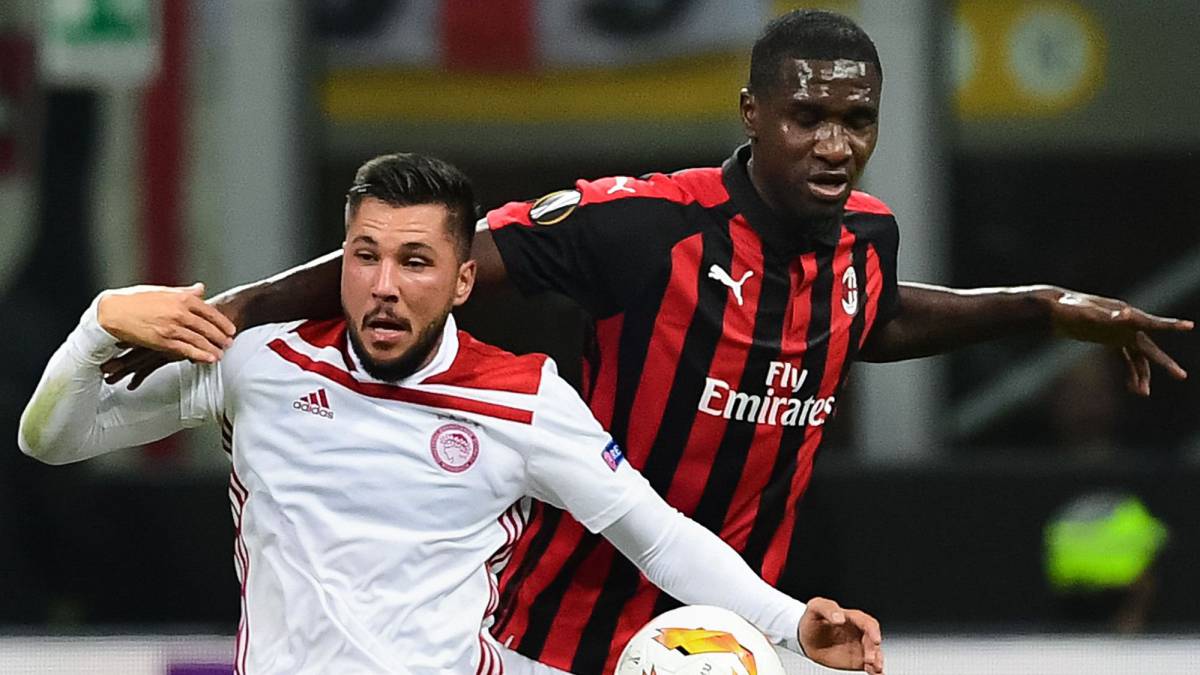Zapata juega su primer partido de la temporada con el Milan