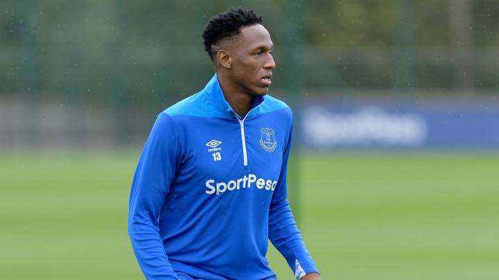 Mina vuelve a prácticas y su debut será tras fecha FIFA