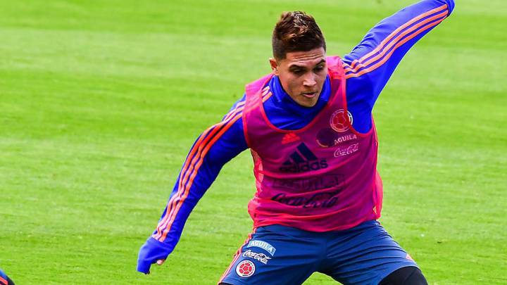 Juan Fernando Quintero en el entrenamiento de Colombia en Kazán