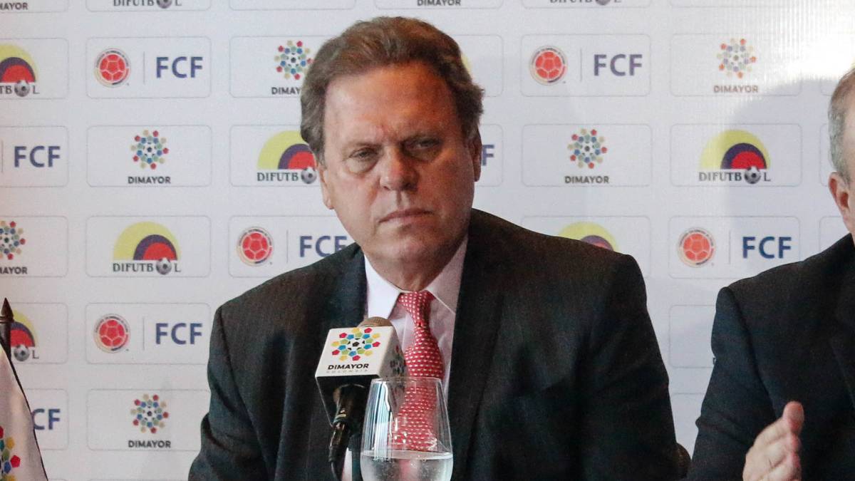 El presidente de la Federación Colombiana de Fútbol, Ramón Jesurún, aseguró que aún no tiene nada confirmado sobre el técnico o un posible candidato