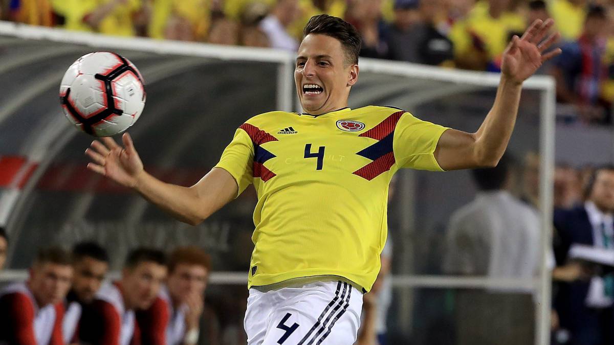 Santiago Arias durante el amistoso de Colombia ante Estados Unidos en Tampa
