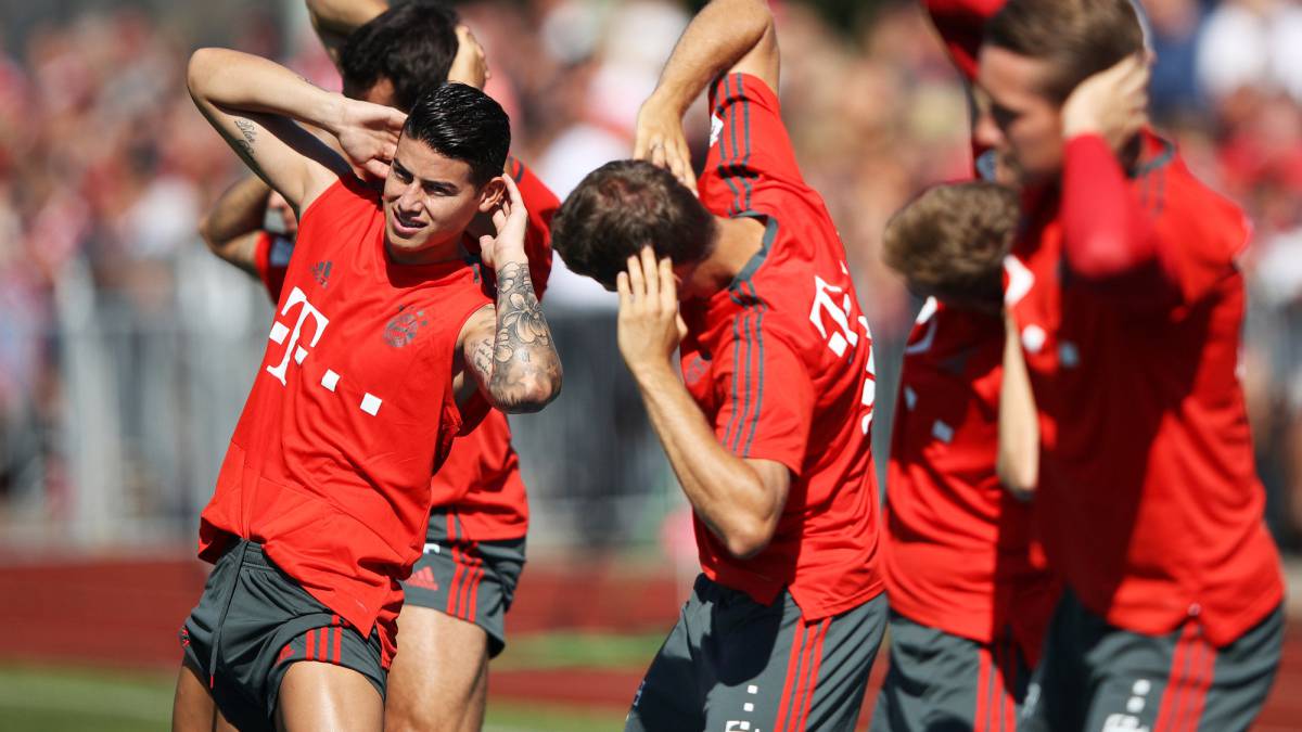 James Rodríguez, que mostró buen nivel con Colombia, regresa a Bayer donde sus compañeros de Alemania viven un presente diferente en Nations League.
