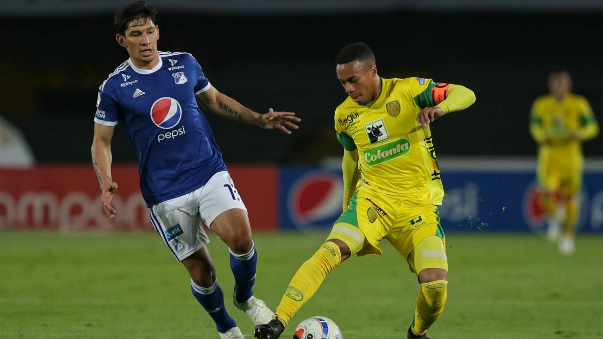 Roberto Ovelar ante Leones por la fecha 15 de Liga