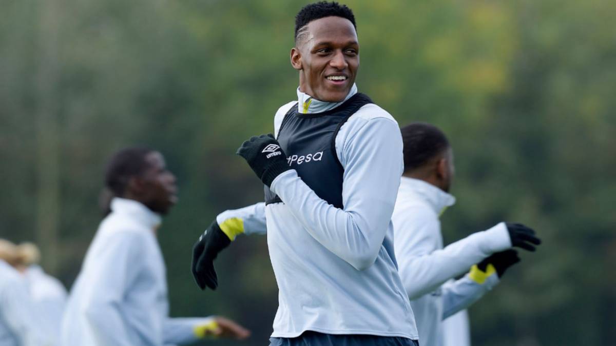 Yerry Mina podría ser titular frente a Crystal Palace