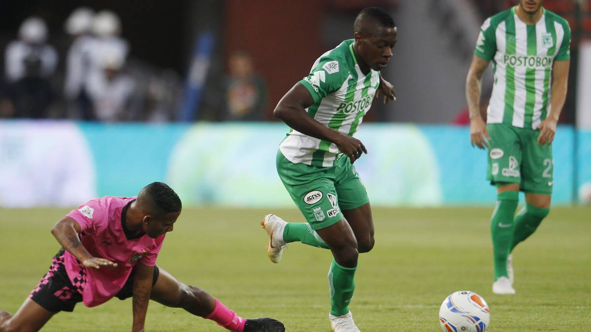 El lateral Helibelton Palacios fue el autor del gol con el que Atlético Nacional derrotó a Junior en la jornada 16 de la Liga Águila II-2018.