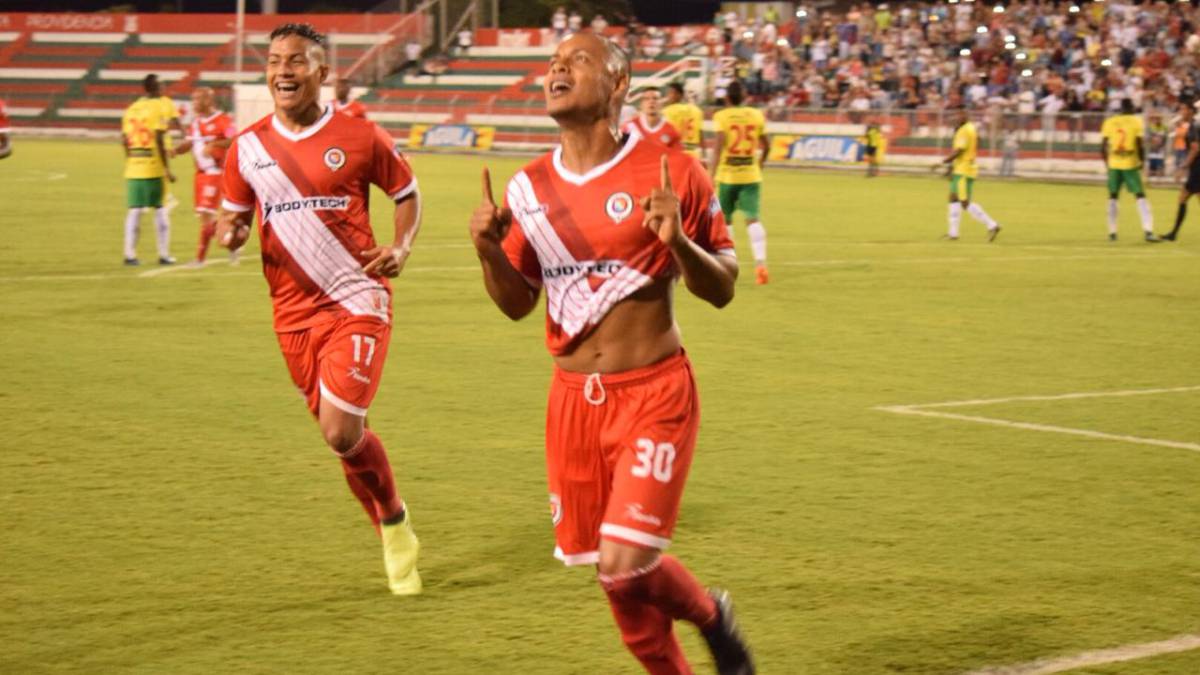 Jhonny Ramírez anotó un triplete con Cortuluá en los cuadrangulares de ascenso en el Torneo Águila. El jugador llevaba más de un año inactivo