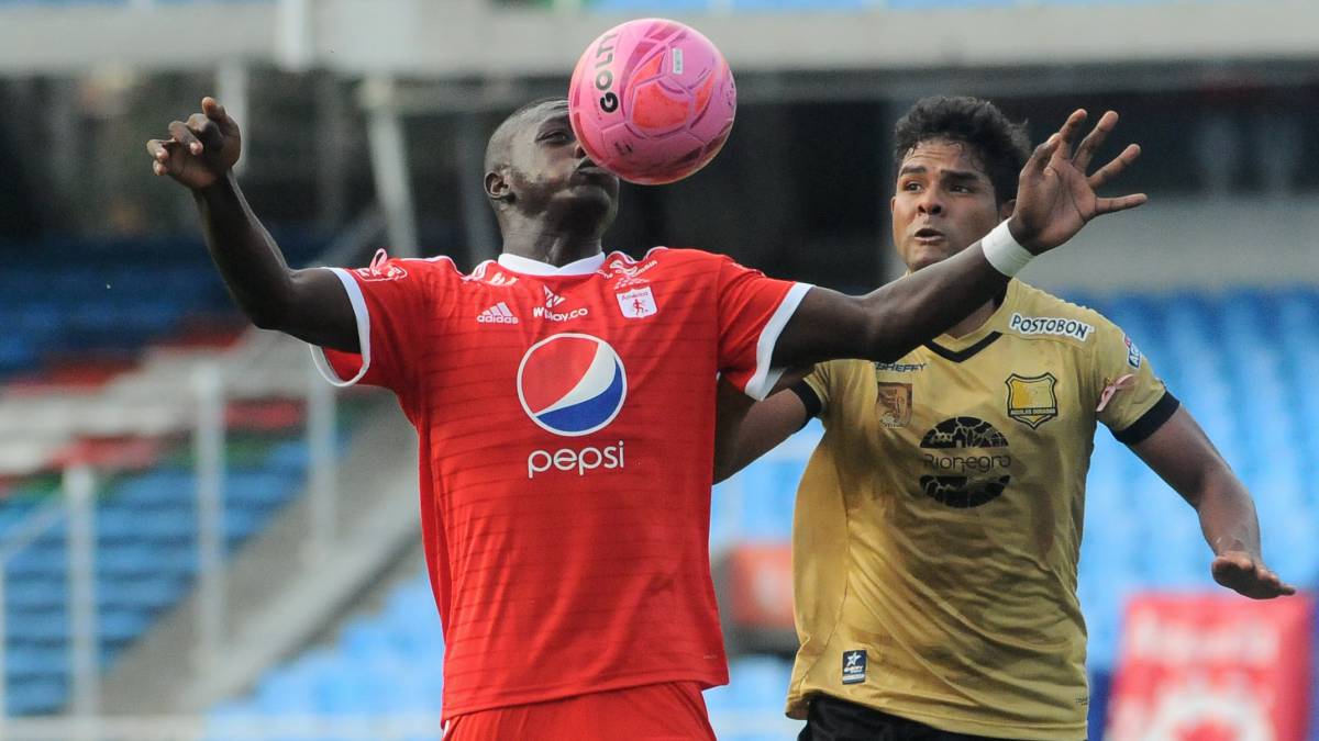 América de Cali visita al Junior en el estadio Metropolitano de Barranquilla en el desarrollo de la décimo séptima jornada de la Liga Águila II - 2018