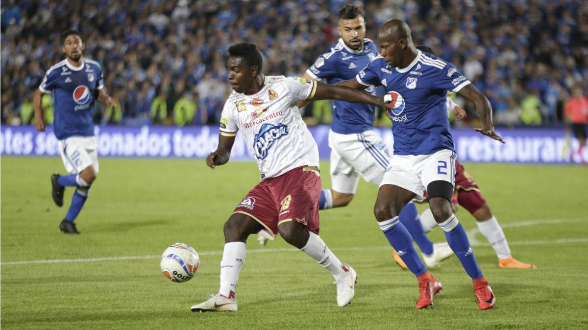 Millonarios enfrenta al Atlético Huila en el estadio Guillermo Plazas Alcid en el desarrollo de la décimo octava jornada de la Liga Águila II - 2018