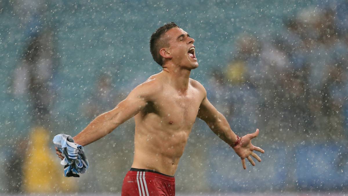 Olé: Otro partido destacado de Santos Borré como ante Racing