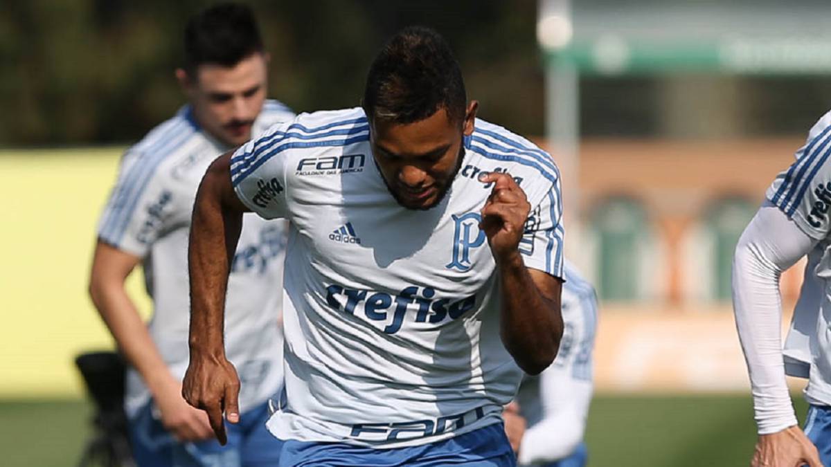 Miguel Ángel Borja sería suplente en Palmeiras ante Boca Juniors