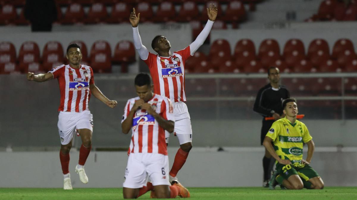 James Sánchez: "Había que meter y correr el doble"