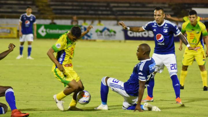 Millonarios perdió 1-0 contra Atlético Huila en partido correspondiente a la fecha 18 de la Liga Águila, disputado en el estadio Guillermo Plazas de Neiva.