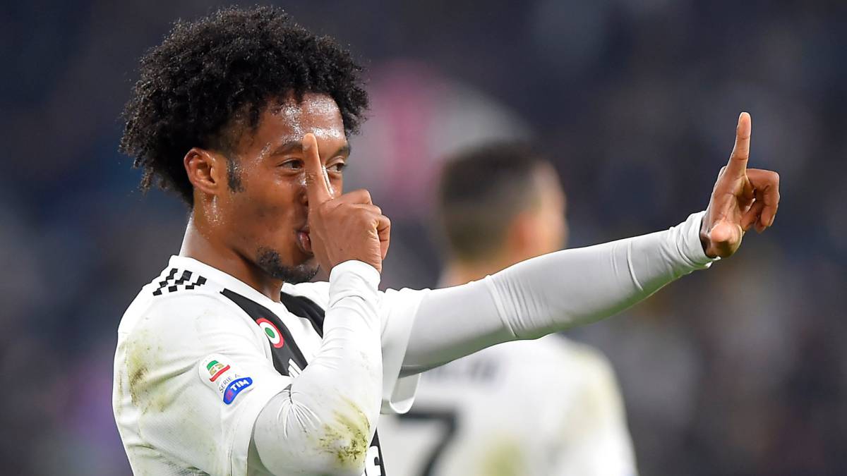 Juan Guillermo Cuadrado marcó un gol en la victoria tres goles por uno de la Juventus ante Cagliari en la Serie A de Italia y sería titular en Champions