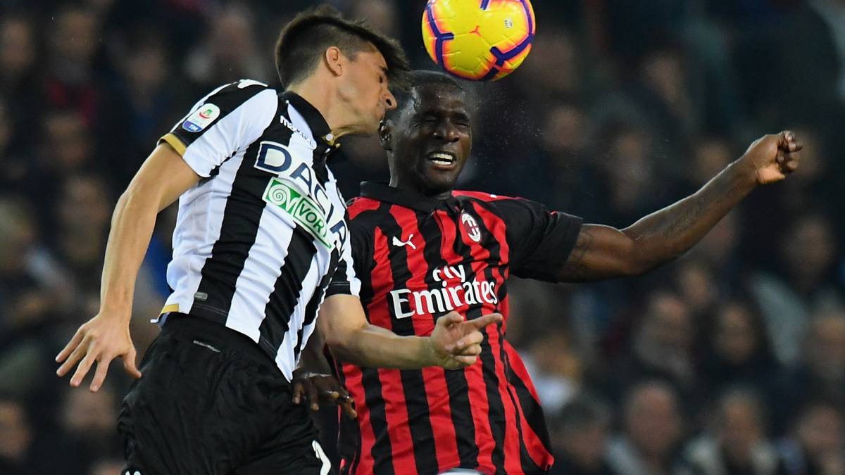 Cristian Zapata, jugadir de Milan