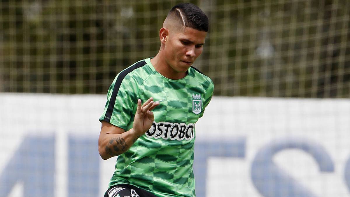 Jorman Campuzano en un entrenamiento de Nacional