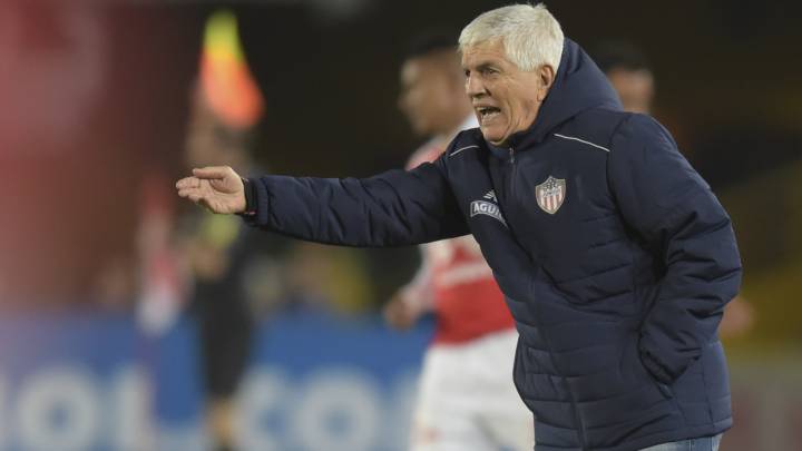 Julio Comesaña, técnico de Santa Fe