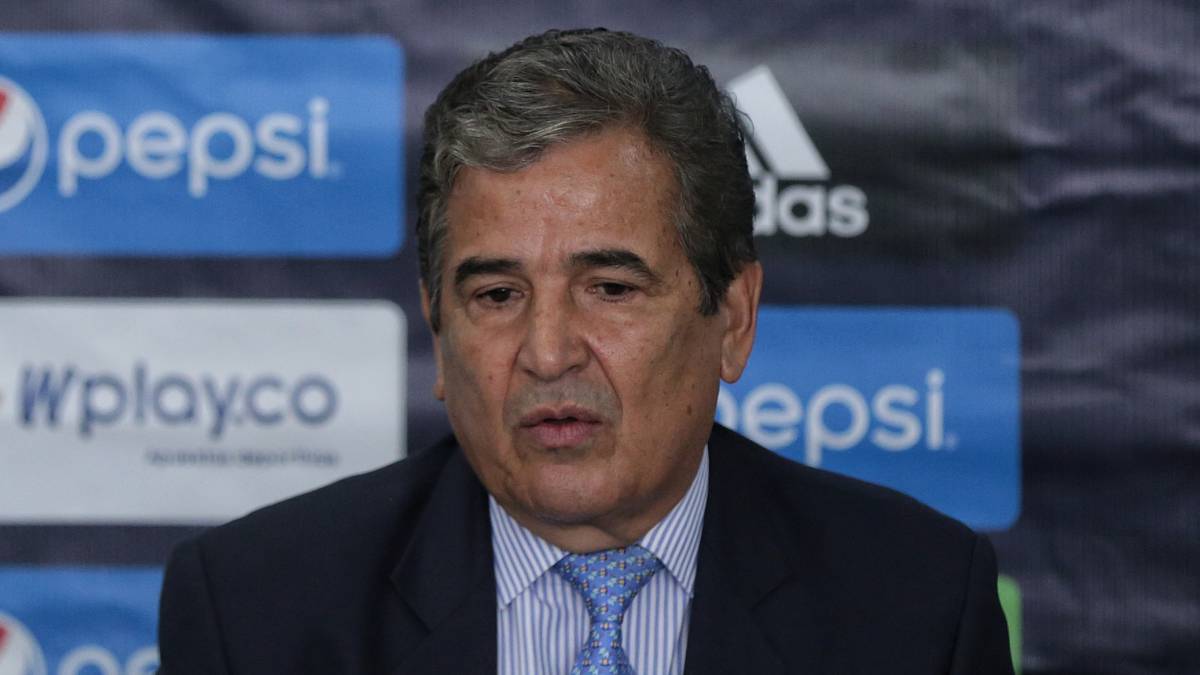 Jorge Luis Pinto, nuevo técnico de Millonarios utilizó dos esquemas diferentes mientras dirigió selecciones y clubes en los últimos siete años.