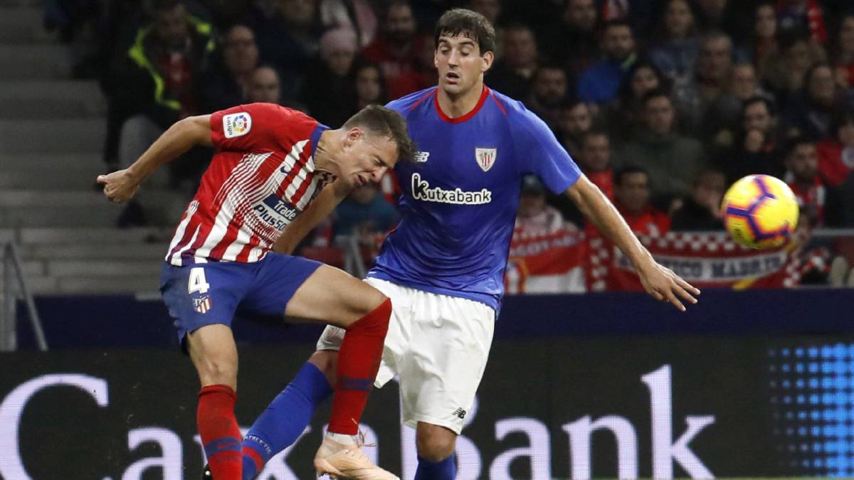 Santiago Arias pelea el puesto de lateral derecho en el Atlético de Madrid con Juanfran. El técnico Diego Simeone le ha dado minutos al colombiano