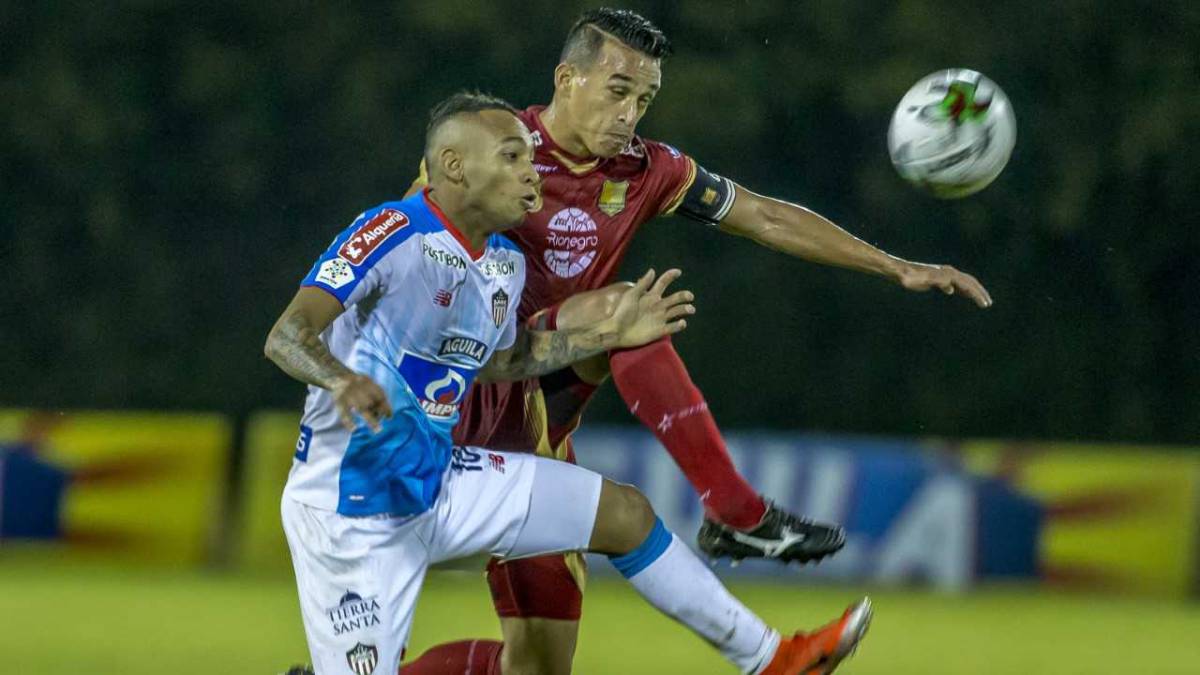 Junior derrota a Rionegro con goles de Jarlan y Luis Díaz
