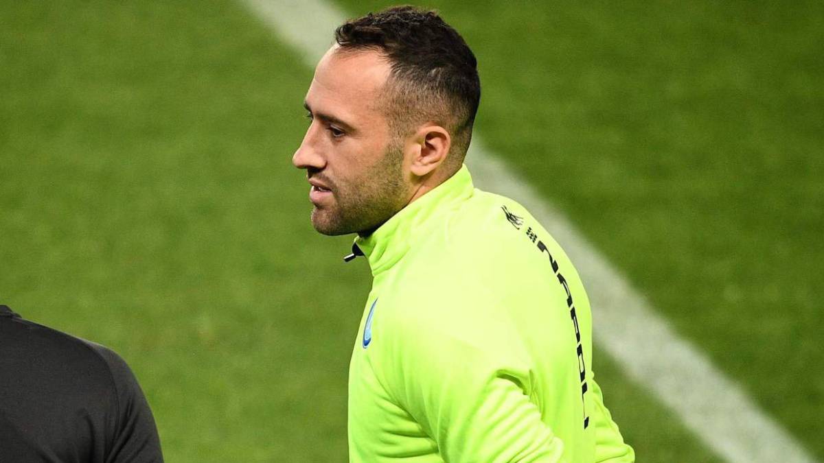 Carlo Ancelotti, técnico del Napoli, confirmó que va hacer rotaciones en el puesto de portero entre David Ospina, Alex Meret y Orestis Karnezis