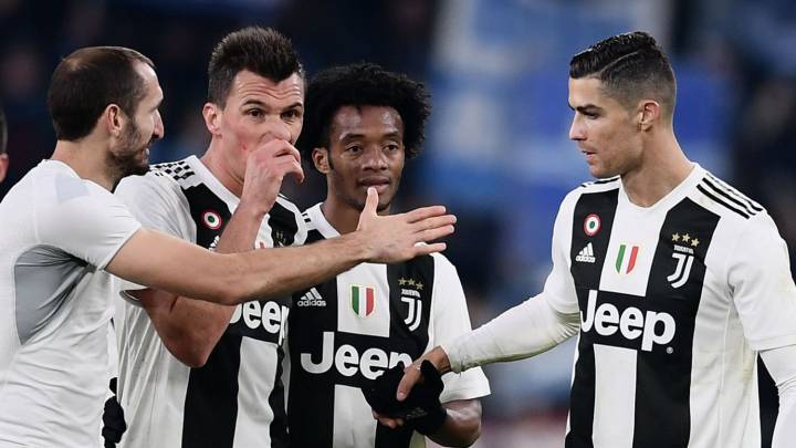 Juan Guillermo Cuadrado es un hombre clave dentro del esquema de Maximiliano Allegri en la conformación del ataque de Juventus con Dyabla y Cristiano
