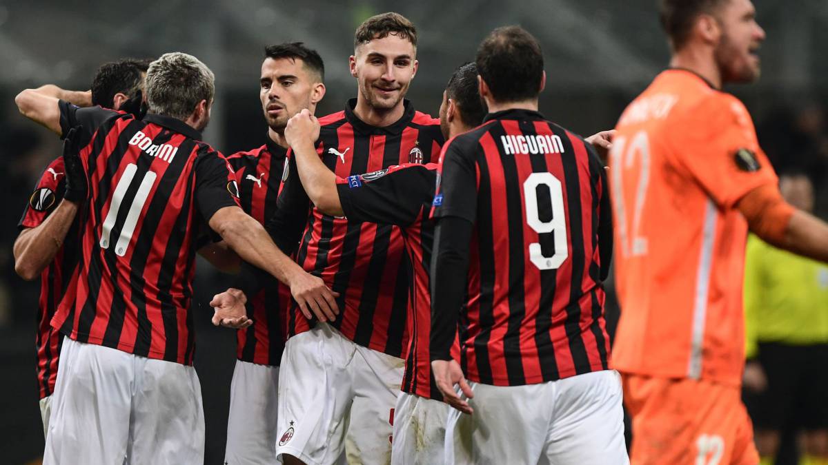 Milan - Dudelange, partido de la fecha 5 de la Europa League que se jugó hoy 29 de noviembre en el estadio San Siro. Los locales vencieron 5 a 2