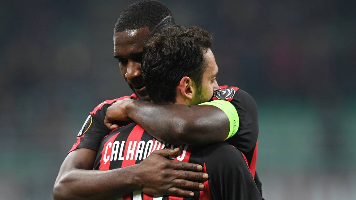 El Milan de Cristian Zapata venció al Dudelange en el San Siro en la quinta jornada de la Europa League y es segundo en el Grupo F de la competencia