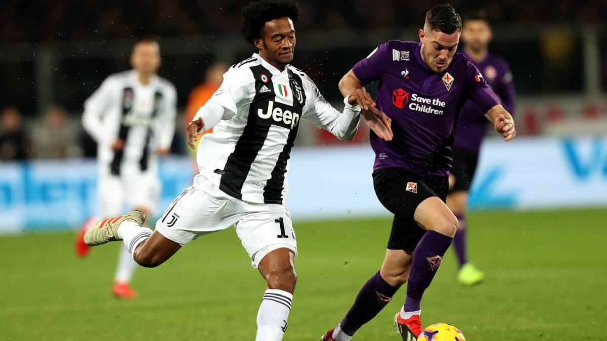 Juventus goleó 3-0 a Fiorentina con Cuadrado en cancha 83'